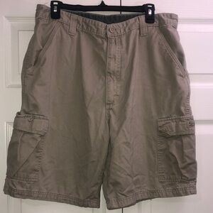Wrangler Tan Cargo Shorts Relaxed Fit